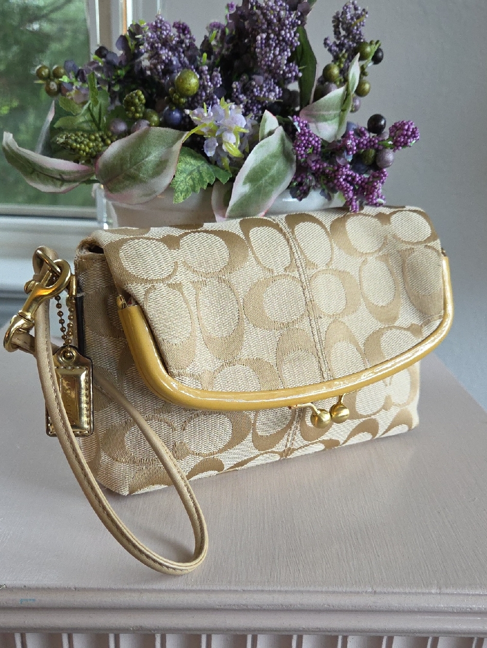 COACH Tan Signature Jacquard Foldover Kisslock Wristlet Clutch